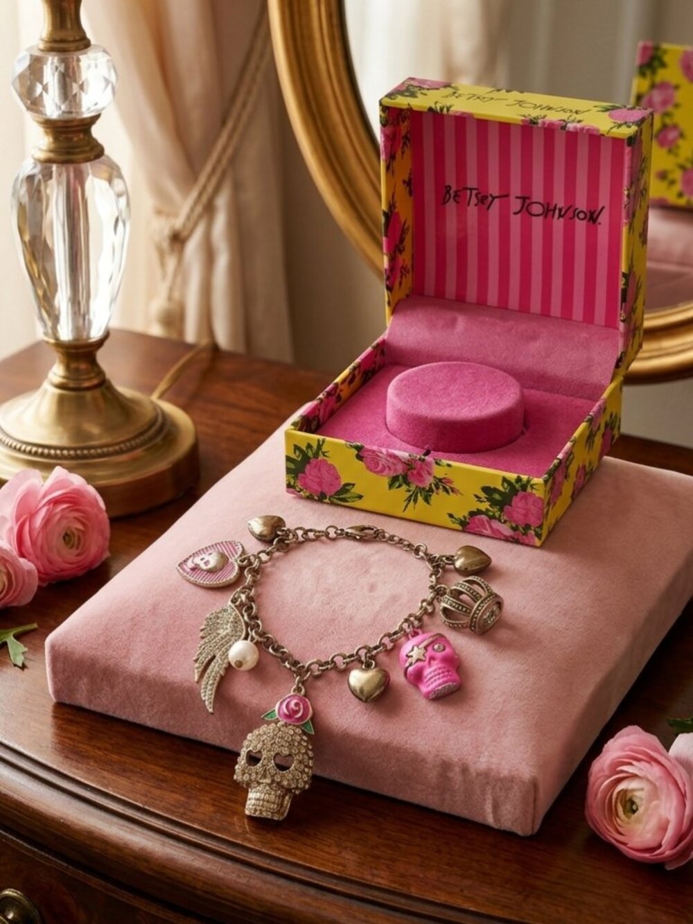 Betsey Johnson Crystal Skull Charm Bracelet Pink Rose Wing Heart w Box